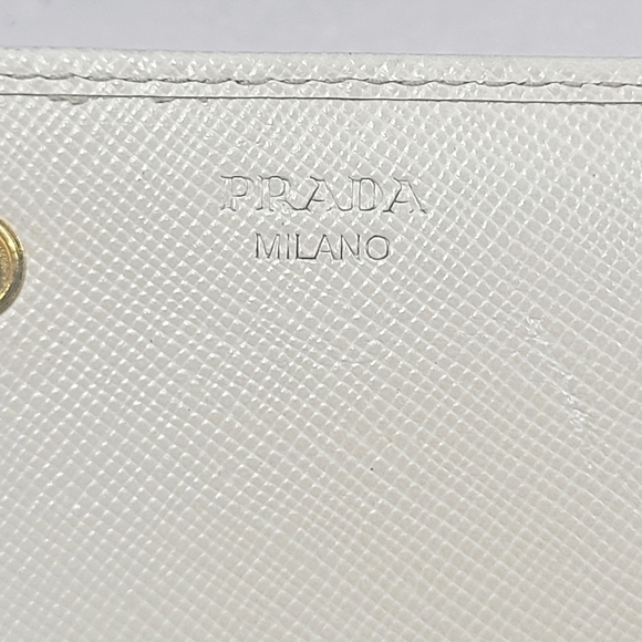 Prada Leather Wallet On Chain - Picture 5 of 8